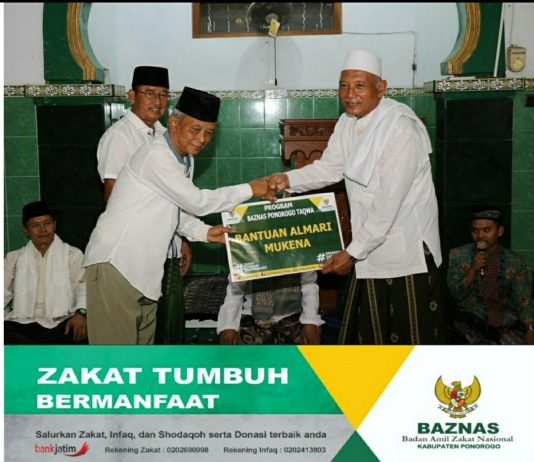 Safari Ramadhan 1440 H, BAZNAS Ponorogo berikan bantuan Almari Mukena ke Masjid