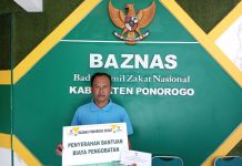 Ucap Syukur, Terima Bantuan Biaya Perawatan dari BAZNAS Ponorogo untuk Perawatan Sang Anak